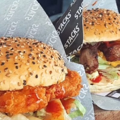 2 verschillende hamburgers